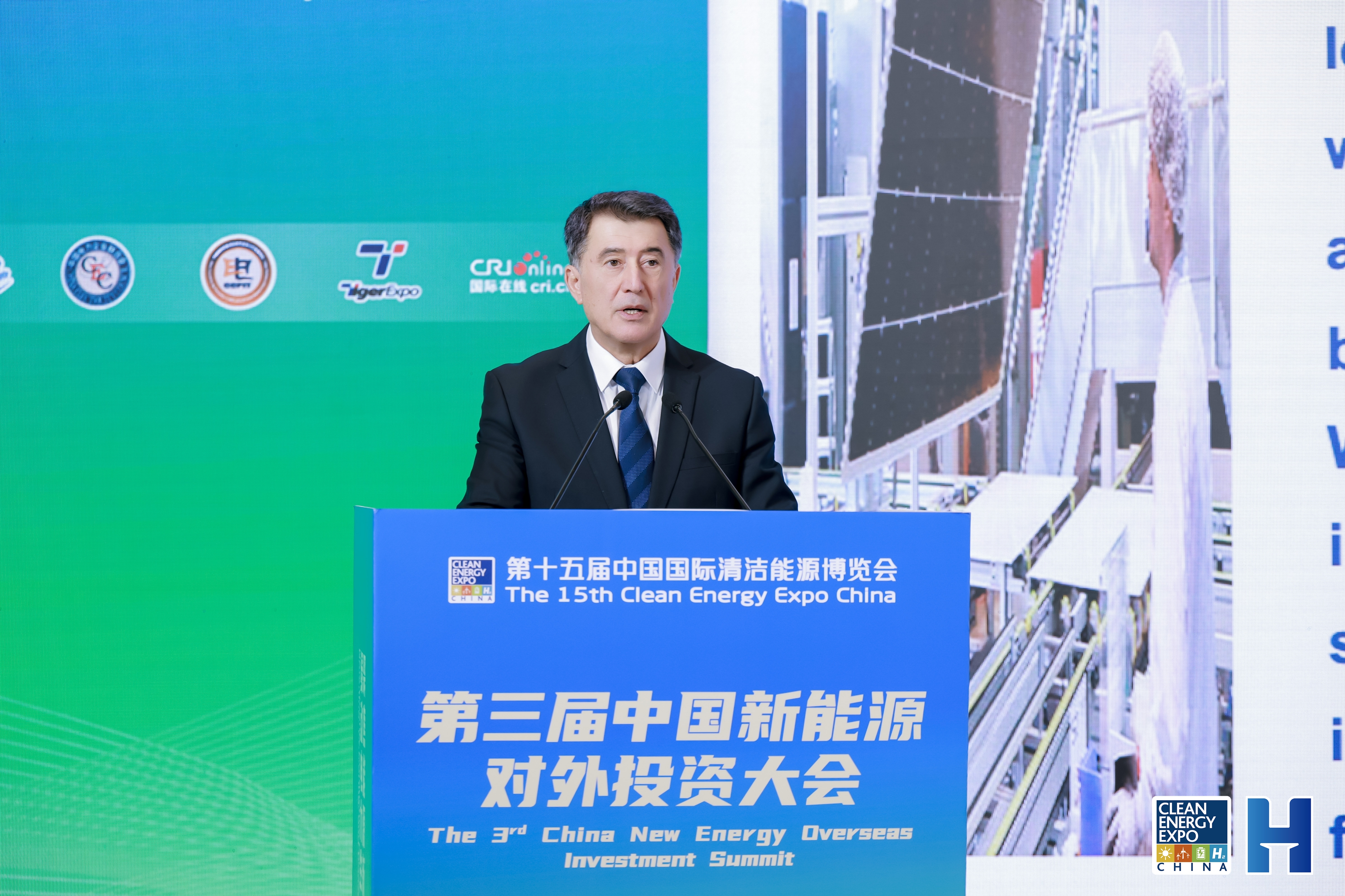 弗拉基米尔·诺罗夫  上海合作组织前秘书长